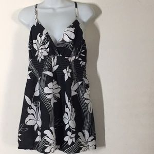 She's Cool Black & White Floral Thin Straps Lightweight Top